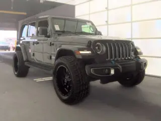 Jeep Wrangler 2023 4x4 Sahara 4xe 4dr SUV