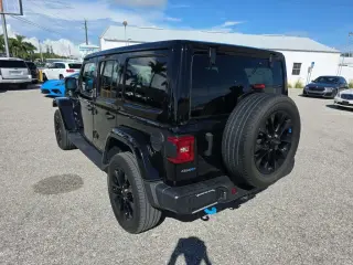 Jeep Wrangler 2023 4x4 Sahara 4xe 4dr SUV