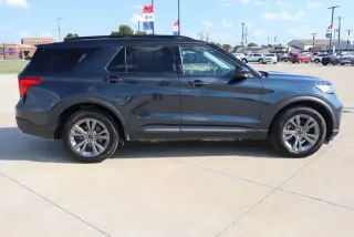 Ford Explorer 2024 AWD XLT 4dr SUV