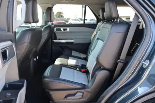 Ford Explorer 2024 AWD XLT 4dr SUV