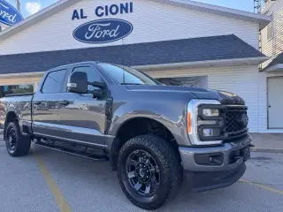 Ford F-250 Super Duty 2023 4x4 XL 4dr Crew Cab 6.8 ft. SB Pickup
