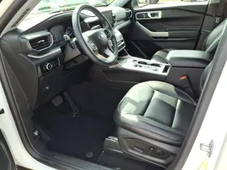 Ford Explorer 2023 AWD XLT 4dr SUV