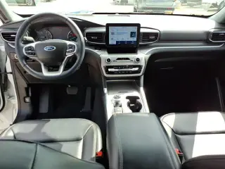 Ford Explorer 2023 AWD XLT 4dr SUV