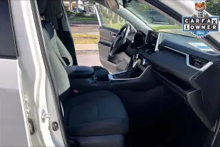 Toyota RAV4 2024 AWD XLE 4dr SUV
