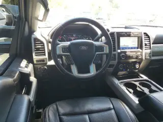 Ford F-250 Super Duty 2020 4x4 Lariat 4dr Crew Cab 6.8 ft. SB Pickup