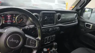 Jeep Wrangler Unlimited 2022 4x4 Sahara 4dr SUV