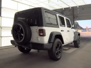 Jeep Wrangler Unlimited 2022 4x4 Sport 4dr SUV