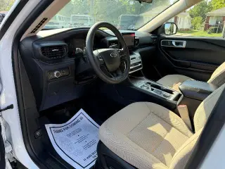 Ford Explorer 2021 AWD Base 4dr SUV