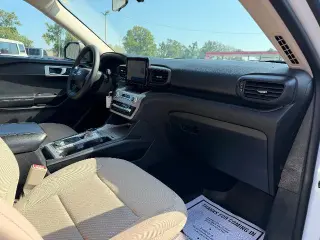 Ford Explorer 2021 AWD Base 4dr SUV