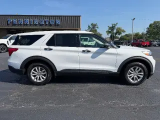 Ford Explorer 2021 AWD Base 4dr SUV