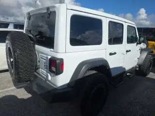 Jeep Wrangler Unlimited 2022 4x4 Sport 4dr SUV