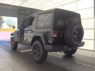 Jeep Wrangler Unlimited 2022 4x4 Sport 4dr SUV