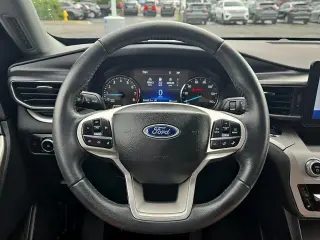 Ford Explorer 2023 AWD XLT 4dr SUV