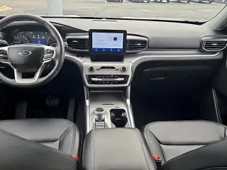 Ford Explorer 2023 AWD XLT 4dr SUV
