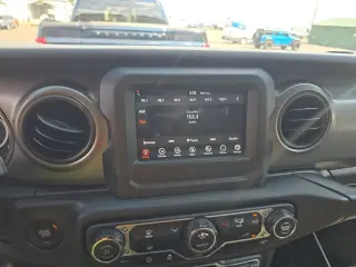 Jeep Wrangler Unlimited 2022 4x4 Sport 4dr SUV
