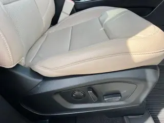 Ford Explorer 2023 AWD Limited 4dr SUV
