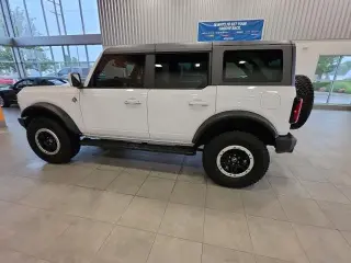 Ford Bronco 2024 4x4 Outer Banks 4dr SUV