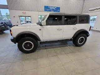 Ford Bronco 2024 4x4 Outer Banks 4dr SUV