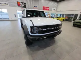Ford Bronco 2024 4x4 Outer Banks 4dr SUV