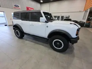 Ford Bronco 2024 4x4 Outer Banks 4dr SUV