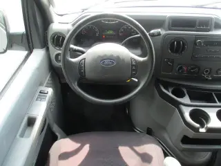 Ford E-Series 2013 E-150 XL 3dr Passenger Van