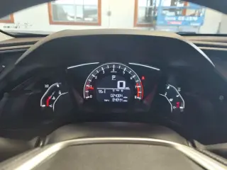 Honda Civic 2018 LX 4dr Sedan CVT