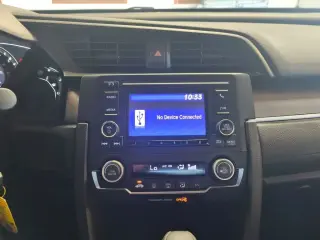 Honda Civic 2018 LX 4dr Sedan CVT