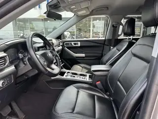 Ford Explorer 2022 AWD XLT 4dr SUV