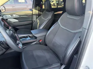 Ford Explorer 2025 AWD ST 4dr SUV
