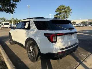 Ford Explorer 2025 AWD ST 4dr SUV