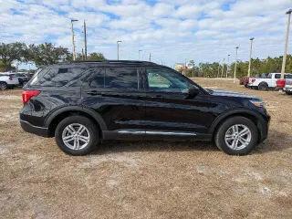 Ford Explorer 2024 AWD XLT 4dr SUV