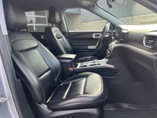 Ford Explorer 2023 AWD XLT 4dr SUV