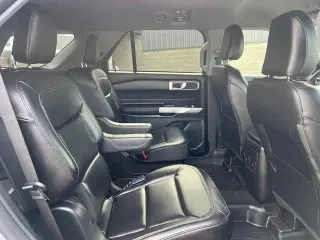 Ford Explorer 2023 AWD XLT 4dr SUV