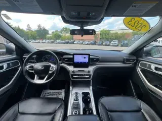 Ford Explorer 2023 AWD XLT 4dr SUV