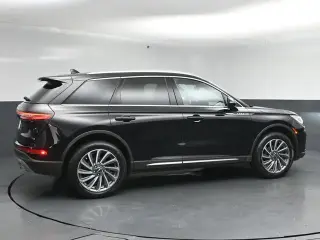 Lincoln Corsair 2024 AWD Reserve 4dr SUV
