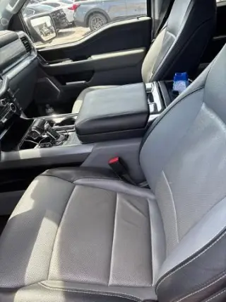 Ford F-150 2022 4x4 Lariat 4dr SuperCrew 6.5 ft. SB