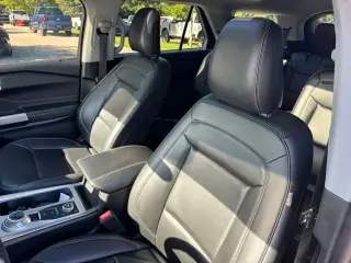 Ford Explorer 2024 AWD XLT 4dr SUV