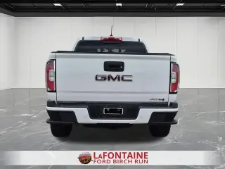 GMC Canyon 2022 4x4 AT4 4dr Crew Cab 6 ft. LB (Cloth)
