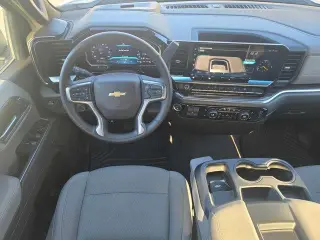 Chevrolet Silverado 1500 2026 4x4 LT 4dr Crew Cab 5.8 ft. SB w/1LT