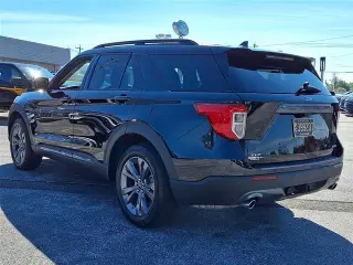 Ford Explorer 2023 AWD XLT 4dr SUV