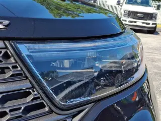 Ford Explorer 2023 AWD XLT 4dr SUV