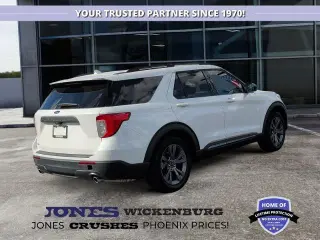 Ford Explorer 2024 XLT 4dr SUV