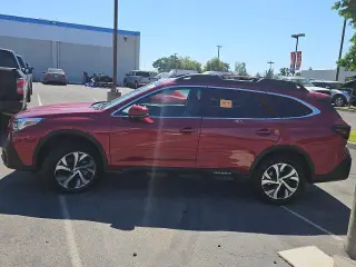 Subaru Outback 2022 AWD Limited 4dr Crossover