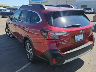 Subaru Outback 2022 AWD Limited 4dr Crossover