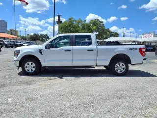 Ford F-150 2023 4x4 XL 4dr SuperCrew 6.5 ft. SB
