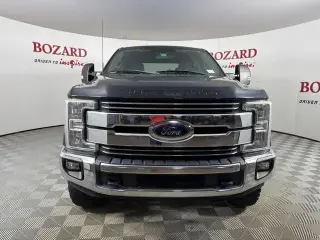 Ford F-250 Super Duty 2022 4x4 XLT 4dr Crew Cab 6.8 ft. SB Pickup