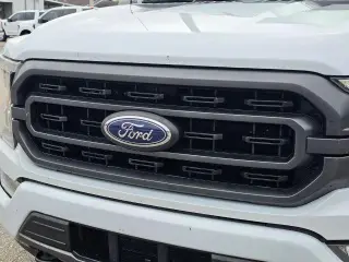 Ford F-150 2021 4x4 XLT 4dr SuperCrew 5.5 ft. SB