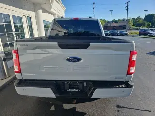 Ford F-150 2023 4x4 XL 4dr SuperCrew 5.5 ft. SB