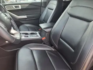 Ford Explorer 2023 AWD XLT 4dr SUV