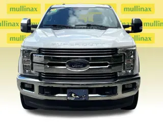 Ford F-250 Super Duty 2018 4x4 Lariat 4dr Crew Cab 6.8 ft. SB Pickup
